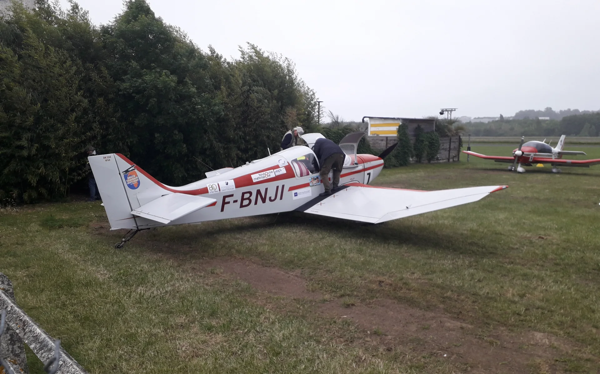 Le F-BNJI au départ du Rallye Toulouse-Tarfaya 2026